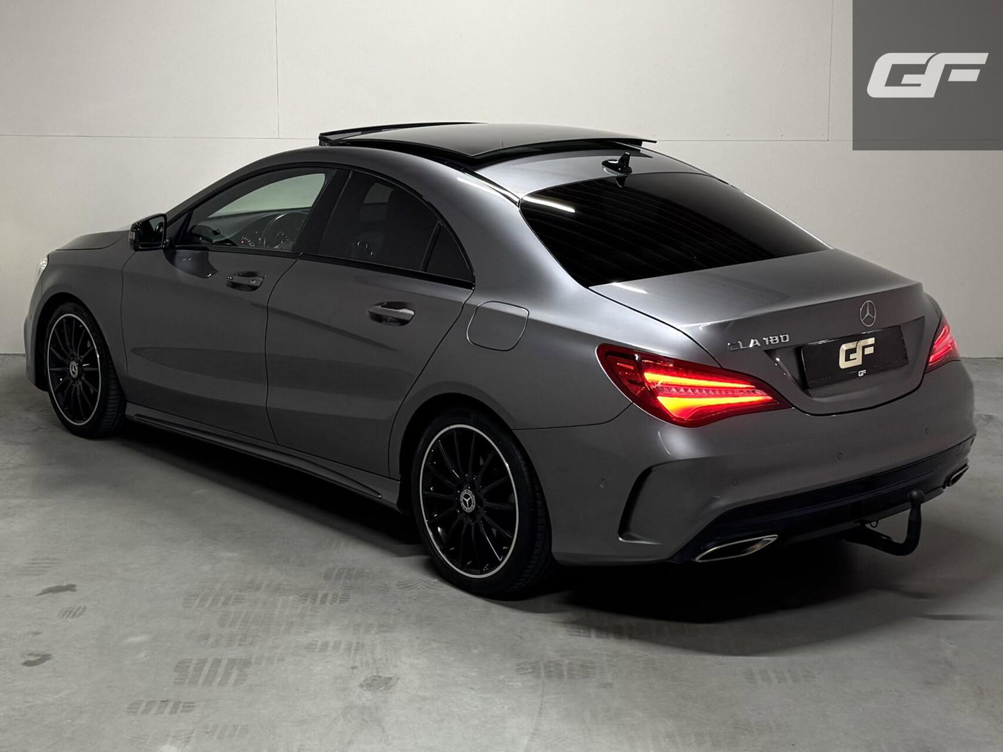 Mercedes-Benz CLA AMG Pano Sfeer Navi Cruise Trekh.