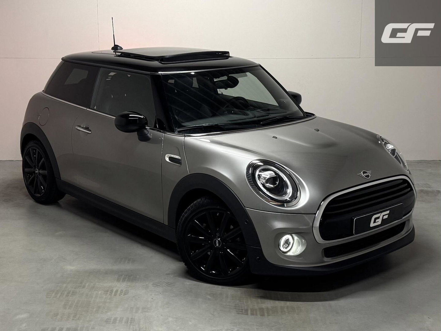 MINI Cooper Mini 1.5 60 Years Edition Pano HUD H/K Leer