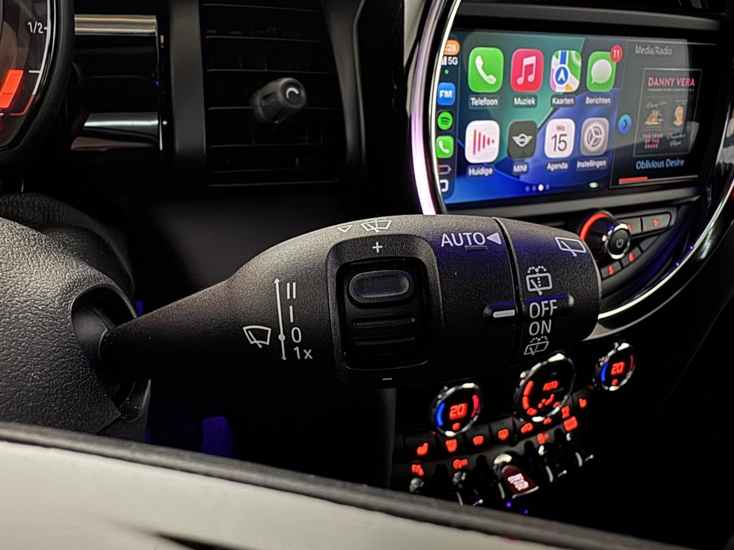 MINI Cooper Mini 1.5 60 Years Edition Pano HUD H/K Leer