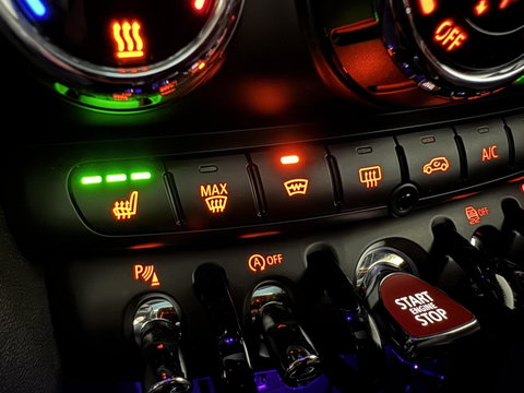 MINI Cooper Mini 1.5 60 Years Edition Pano HUD H/K Leer