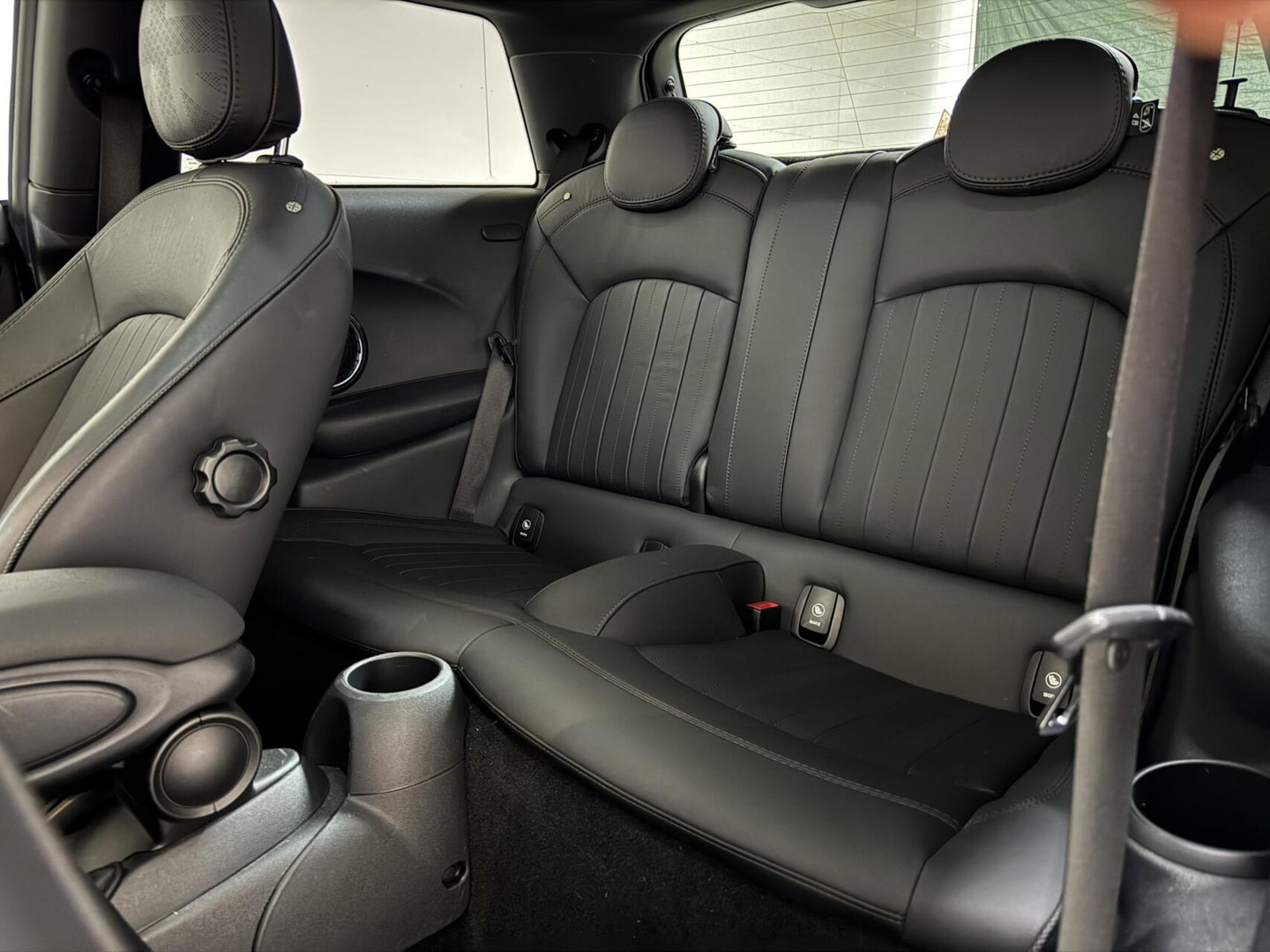 MINI Cooper Mini 1.5 60 Years Edition Pano HUD H/K Leer