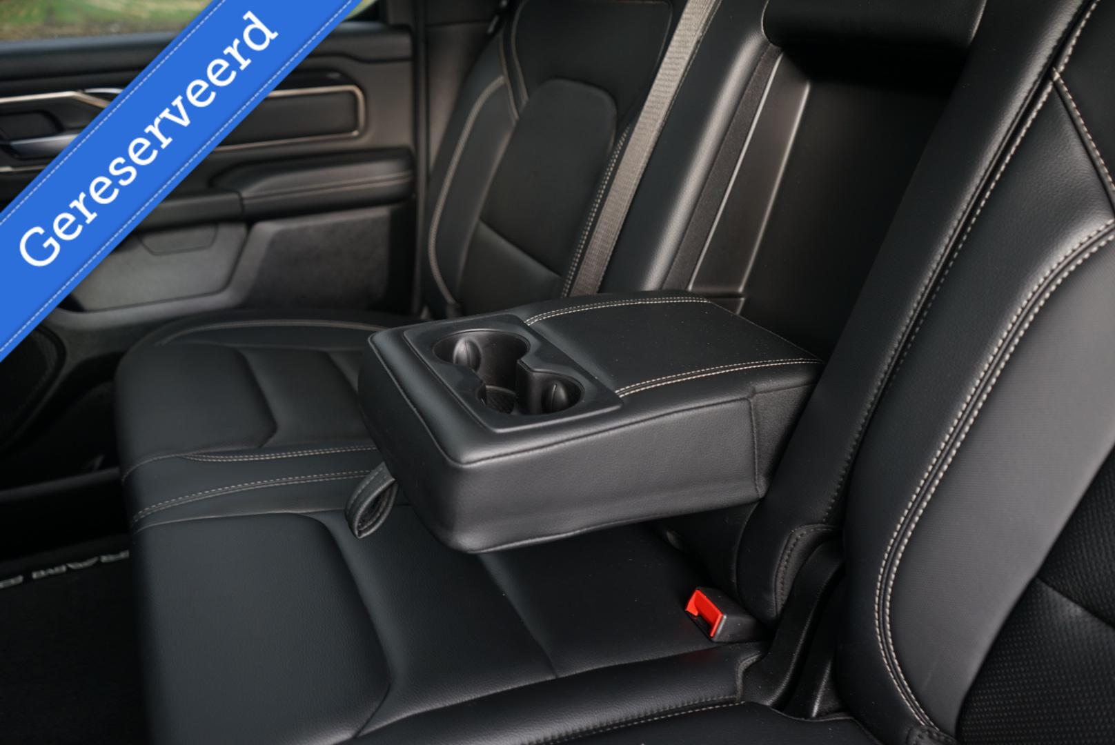 Dodge Ram Pick-Up 1500 4X4 5.7 V8 4x4 Crew Cab 5'7 Sport