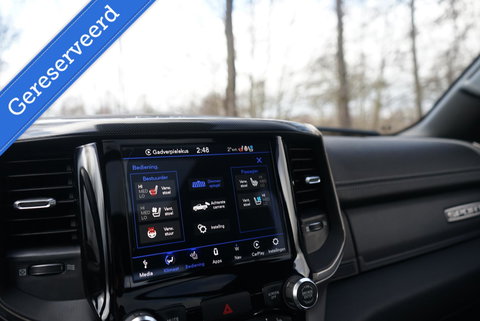 Dodge Ram Pick-Up 1500 4X4 5.7 V8 4x4 Crew Cab 5'7 Sport