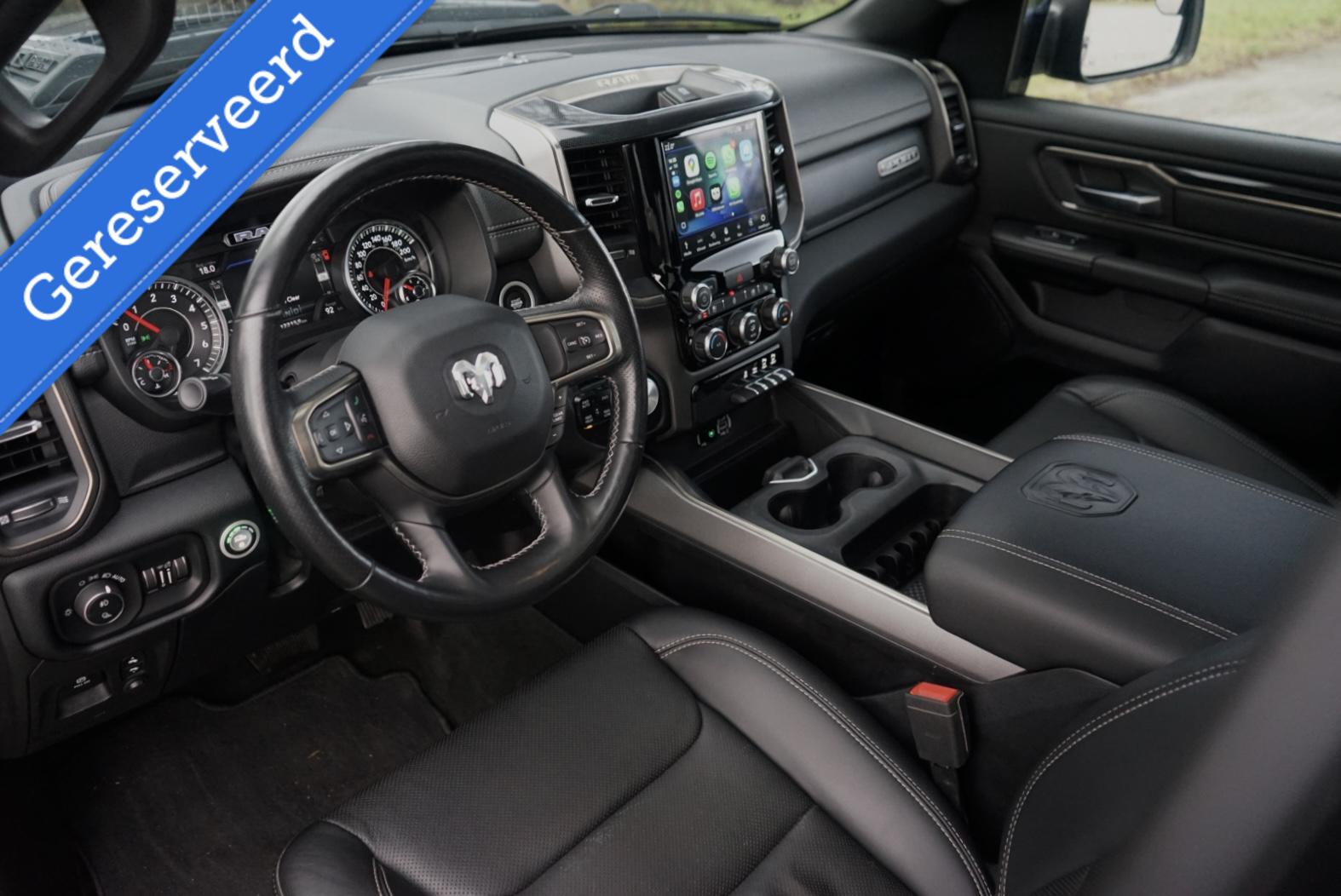 Dodge Ram 1500 4X4 5.7 V8 4x4 Crew Cab 5'7 Sport