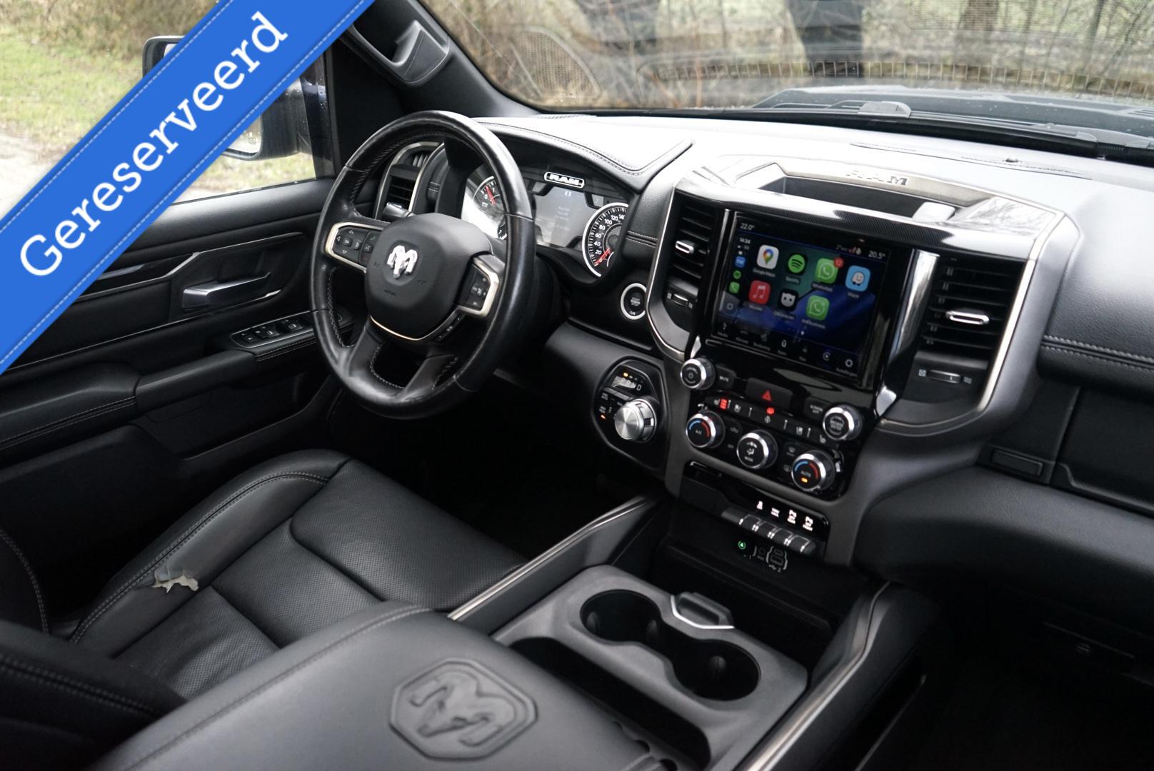 Dodge Ram 1500 4X4 5.7 V8 4x4 Crew Cab 5'7 Sport