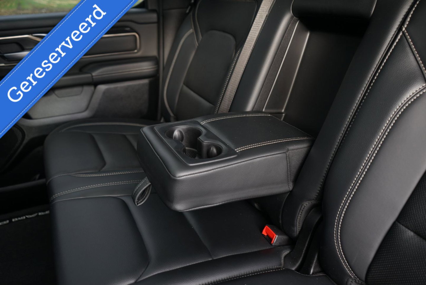 Dodge Ram 1500 4X4 5.7 V8 4x4 Crew Cab 5'7 Sport