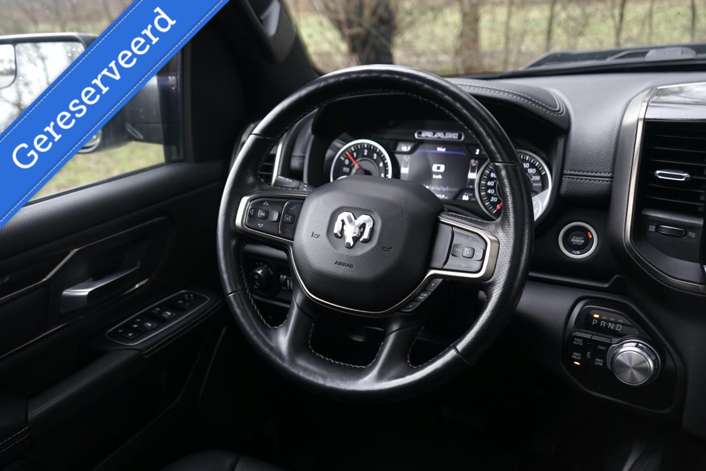 Dodge Ram 1500 4X4 5.7 V8 4x4 Crew Cab 5'7 Sport