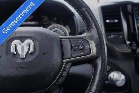 Dodge Ram 1500 4X4 5.7 V8 4x4 Crew Cab 5'7 Sport