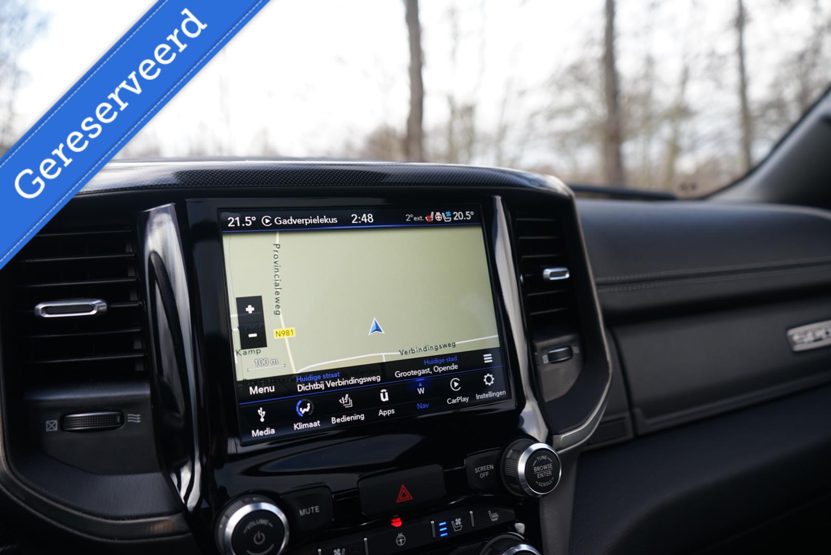 Dodge Ram 1500 4X4 5.7 V8 4x4 Crew Cab 5'7 Sport