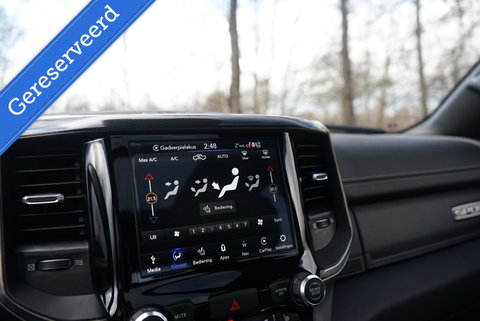 Dodge Ram 1500 4X4 5.7 V8 4x4 Crew Cab 5'7 Sport