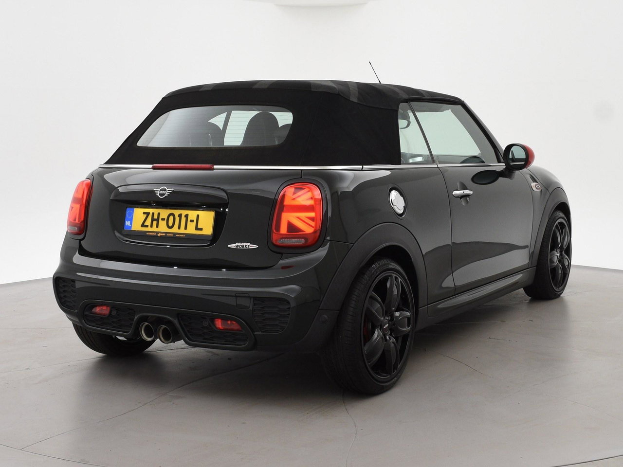 MINI Cooper Cabrio