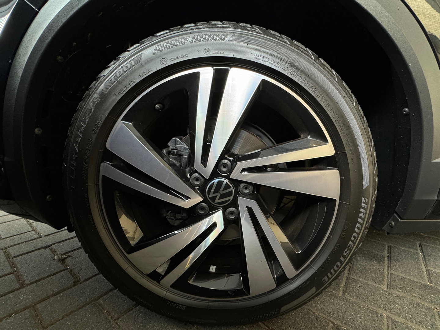 Volkswagen T-Roc 1.5 TSI R-Line Pano|Keyless|IQ|Sfeer|Camera