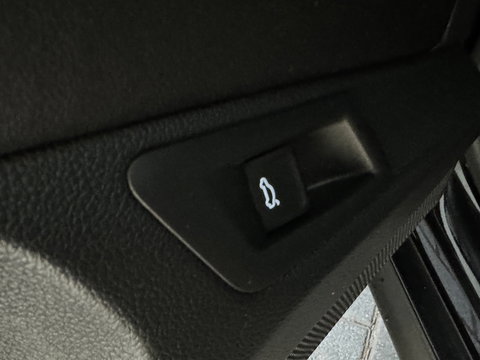 Volkswagen T-Roc 1.5 TSI R-Line Pano|Keyless|IQ|Sfeer|Camera