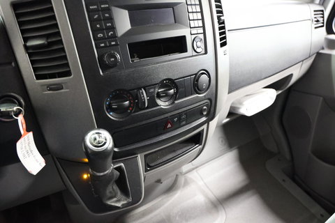 Mercedes-Benz Sprinter 311 2.2 CDI AUTOMAAT L3H2 POST NL EURO 6