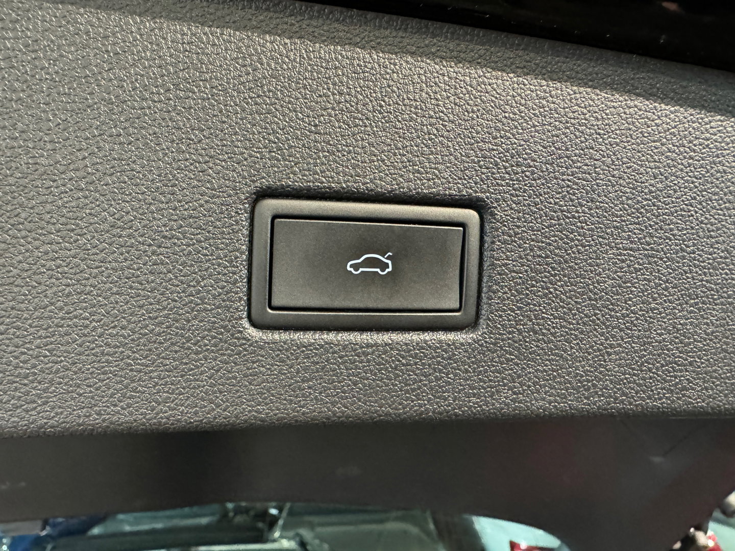 Volkswagen T-Roc 1.5 TSI R-Line Pano|Beats|IQ|Keyless|Camera