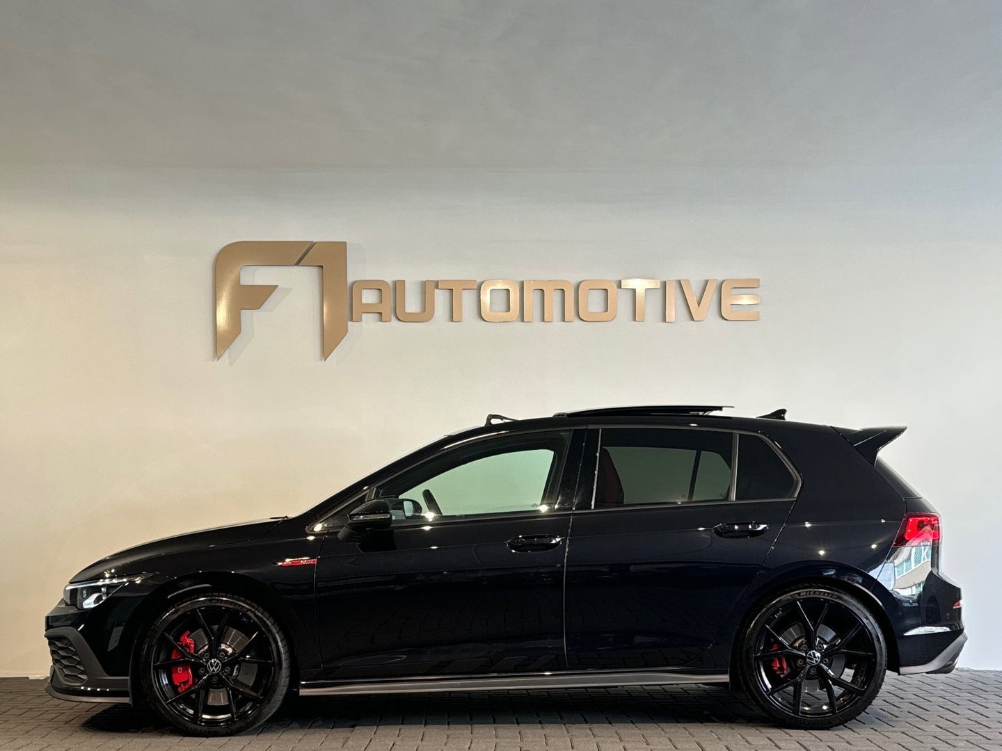 Volkswagen Golf 2.0 TSI GTI Clubsport Pano|HuD|H/K|IQ|BTW