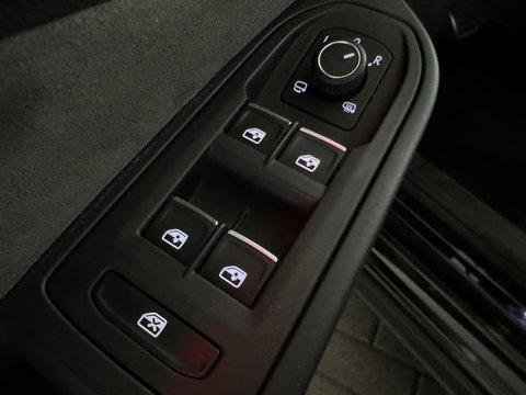 Volkswagen Golf 2.0 TSI GTI Clubsport Pano|HuD|H/K|IQ|BTW