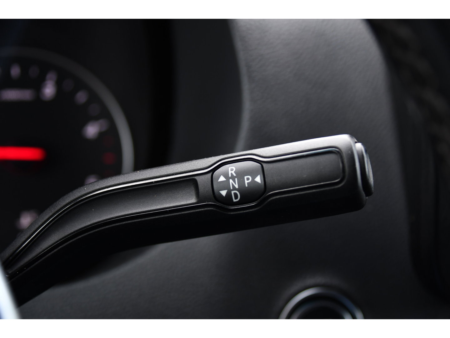 Mercedes-Benz Sprinter 319 V6 3.0 CDI L2H2 PB Edition Cruise, 360 Camera, Carplay, LED, 3500kg Trekhaak, LED, NAVI, Virtual, Uniek!