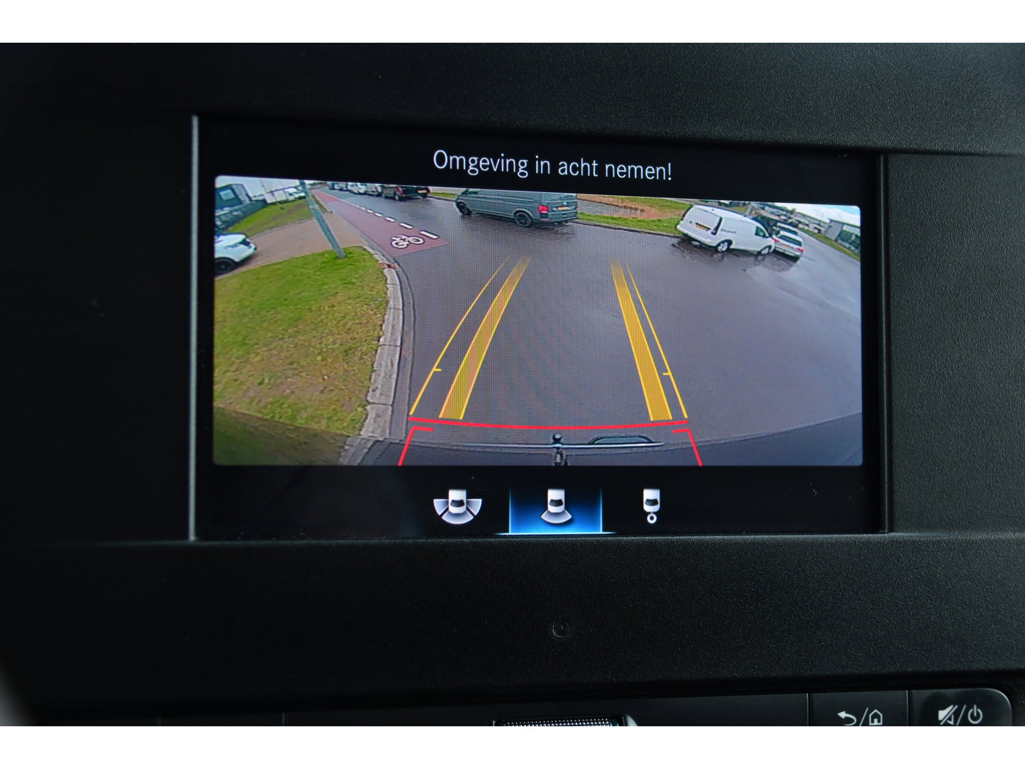 Mercedes-Benz Sprinter 319 V6 3.0 CDI L2H2 PB Edition Cruise, 360 Camera, Carplay, LED, 3500kg Trekhaak, LED, NAVI, Virtual, Uniek!