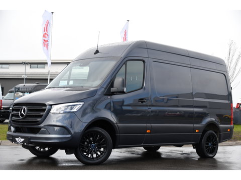 Mercedes-Benz Sprinter 319 V6 3.0 CDI L2H2 PB Edition Cruise, 360 Camera, Carplay, LED, 3500kg Trekhaak, LED, NAVI, Virtual, Uniek!