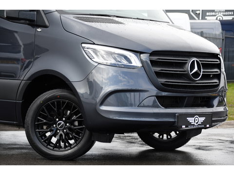 Mercedes-Benz Sprinter 319 V6 3.0 CDI L2H2 PB Edition Cruise, 360 Camera, Carplay, LED, 3500kg Trekhaak, LED, NAVI, Virtual, Uniek!