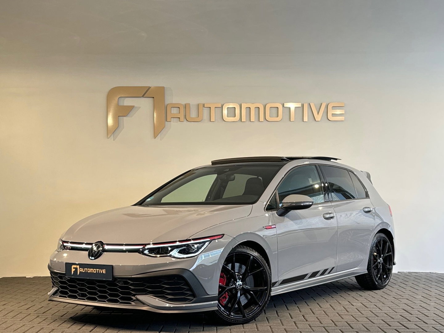 Volkswagen Golf 2.0 TSI GTI Clubsport Pano|Akrapovic|IQ|Camera