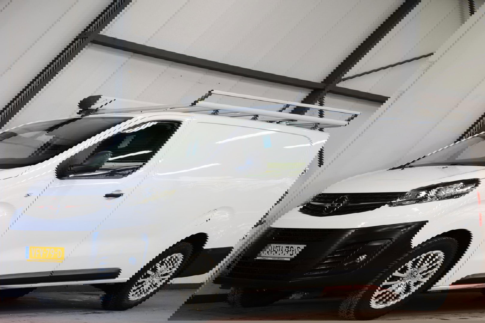 Opel Vivaro 1.5 CDTI L3H1 LANG IMPERIAAL EN TREKHAAK