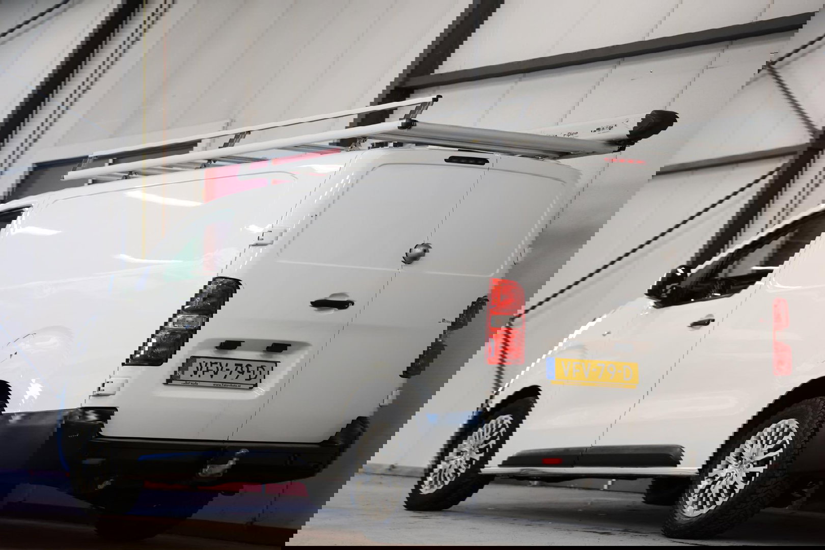 Opel Vivaro 1.5 CDTI L3H1 LANG IMPERIAAL EN TREKHAAK