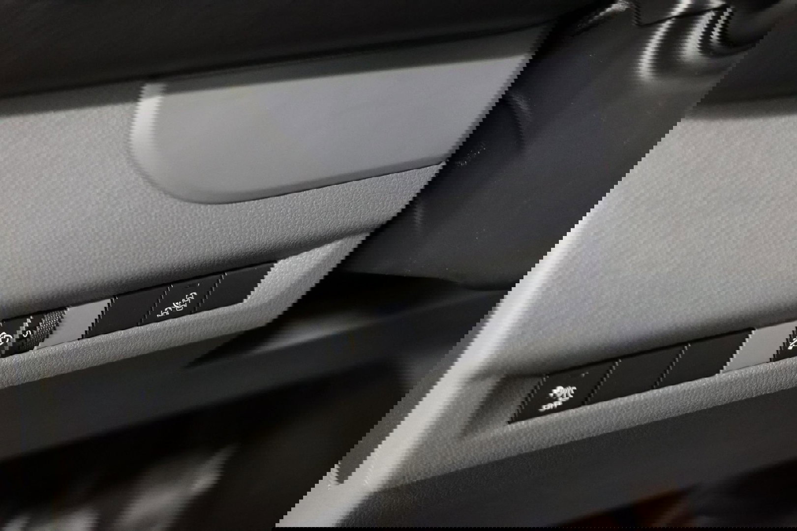 Opel Vivaro 1.5 CDTI L3H1 LANG IMPERIAAL EN TREKHAAK