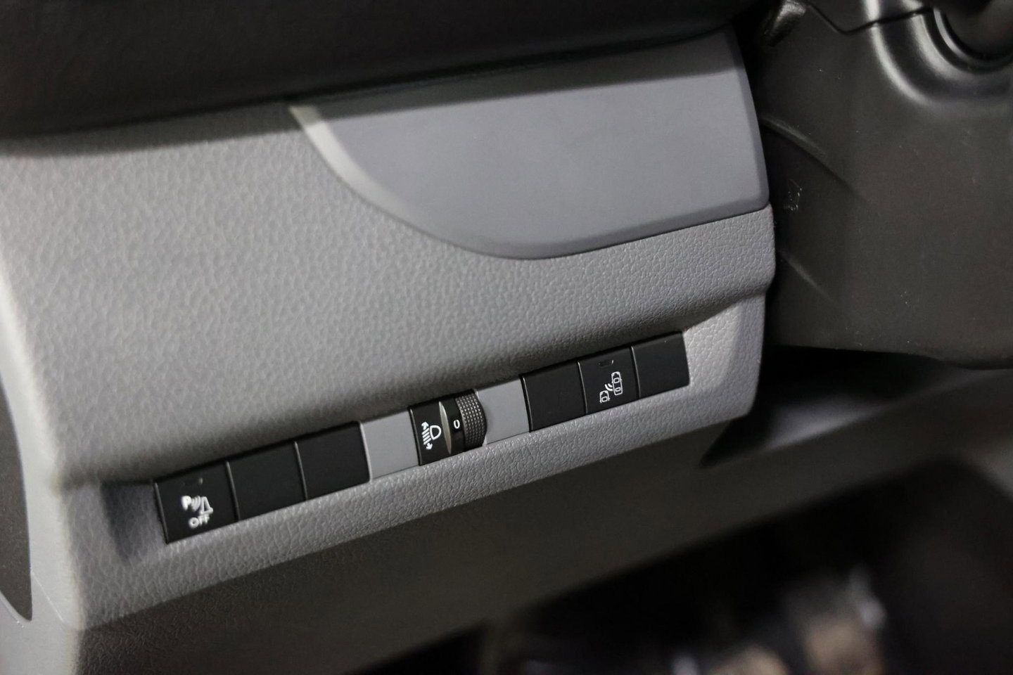 Opel Vivaro 1.5 CDTI L3H1 LANG IMPERIAAL EN TREKHAAK