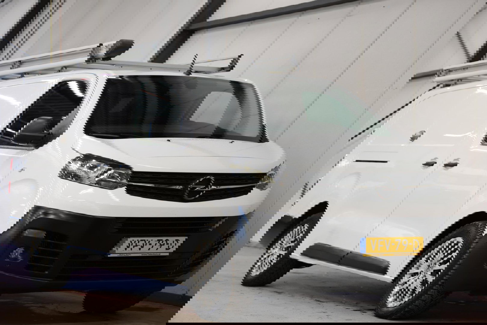 Opel Vivaro 1.5 CDTI L3H1 LANG IMPERIAAL EN TREKHAAK