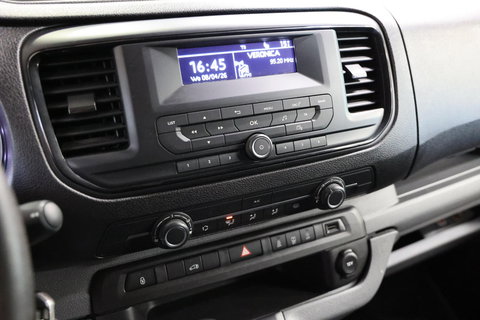 Opel Vivaro 1.5 CDTI L3H1 LANG IMPERIAAL EN TREKHAAK