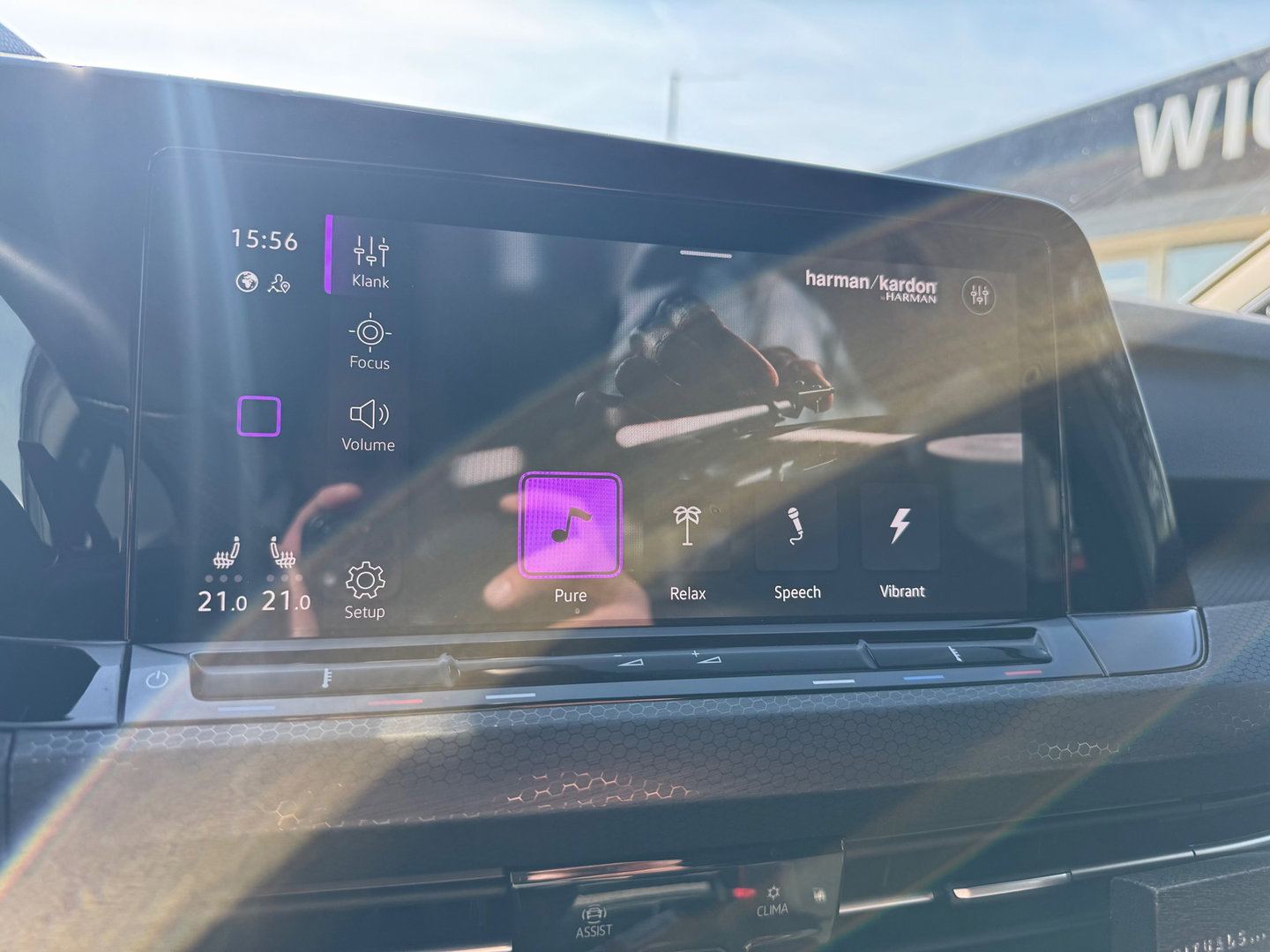 Volkswagen Golf 2.0 TSI GTI Clubsport 301PK H&K PANO Camera VOL !!