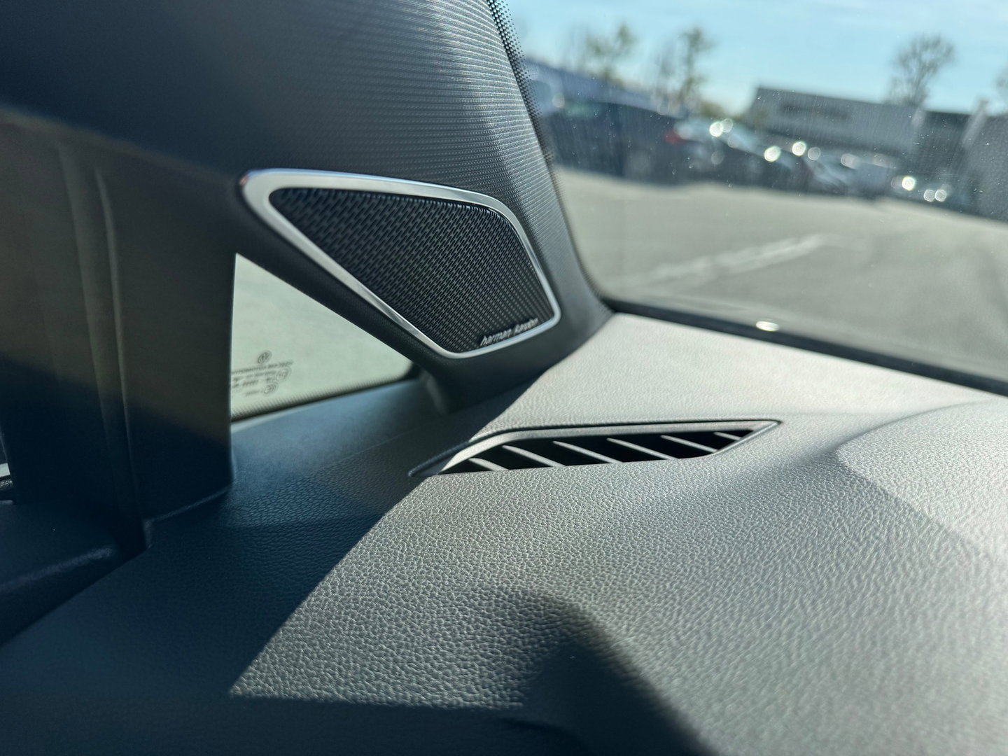 Volkswagen Golf 2.0 TSI GTI Clubsport 301PK H&K PANO Camera VOL !!