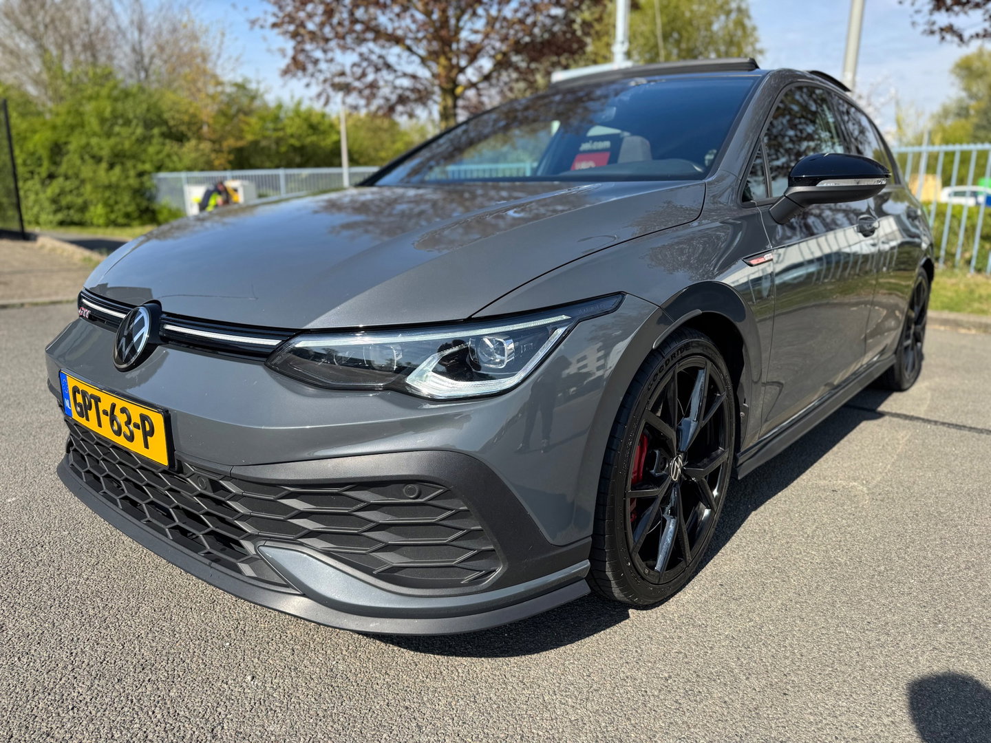 Volkswagen Golf 2.0 TSI GTI Clubsport 301PK H&K PANO Camera VOL !!