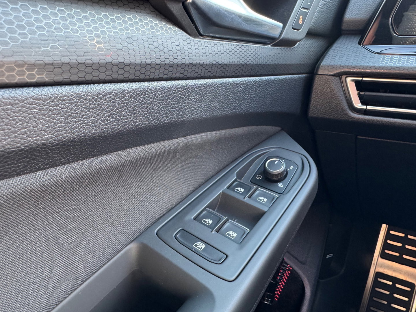 Volkswagen Golf 2.0 TSI GTI Clubsport 301PK H&K PANO Camera VOL !!