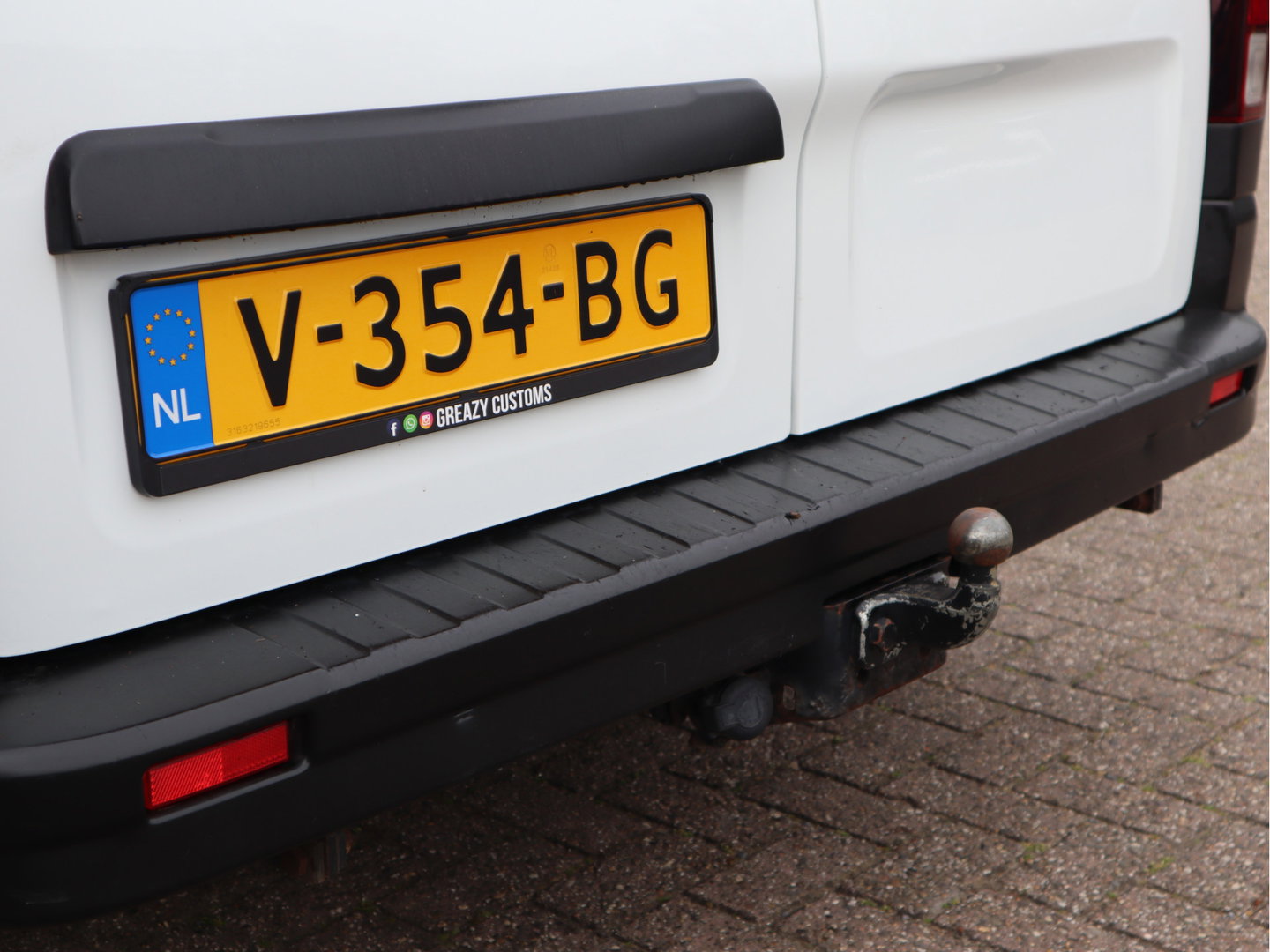 Renault Trafic 1.6 dCi 90pk L1 - Trekhaak - Airco - 3 Zits