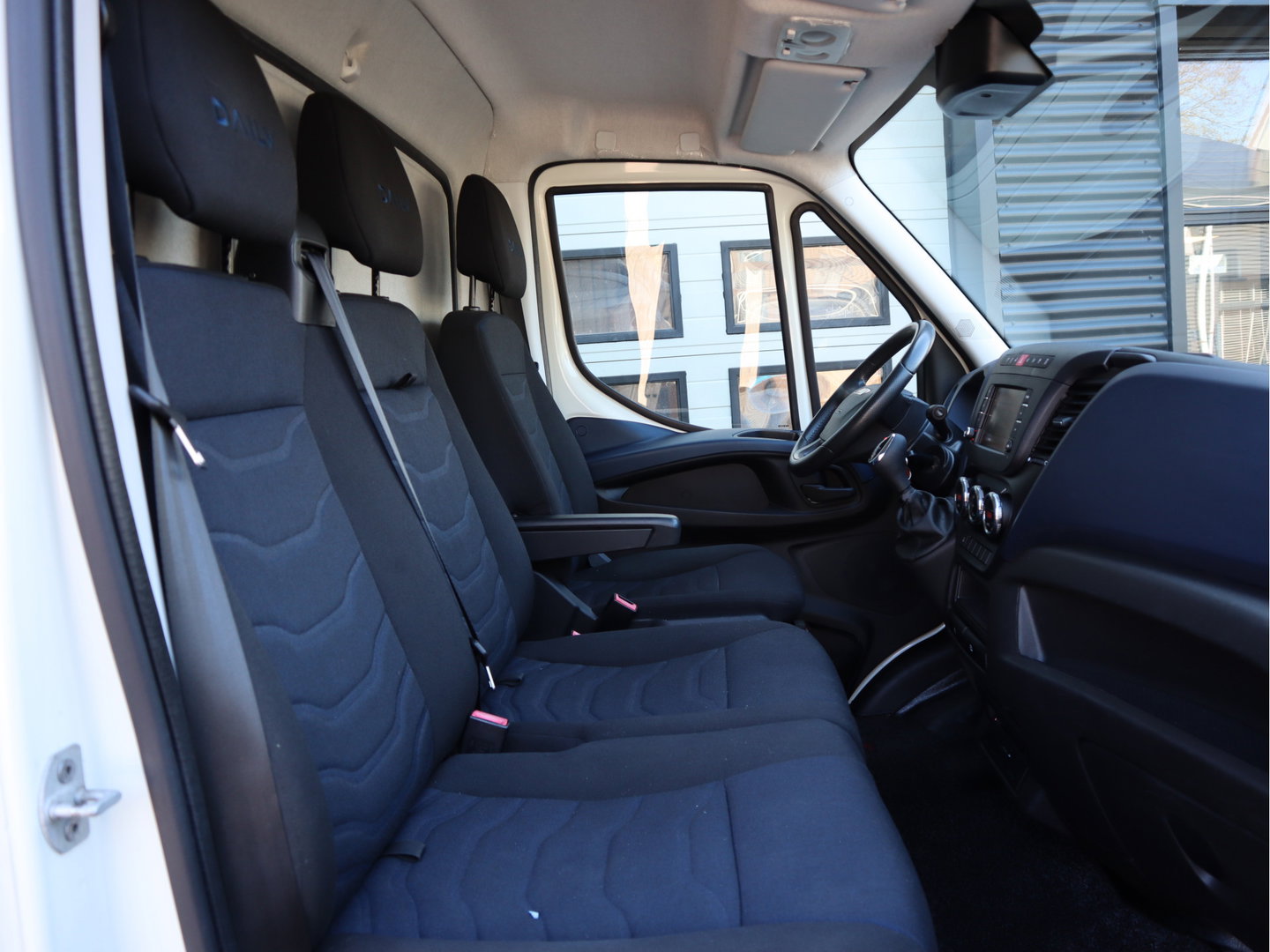 Iveco Daily 35C16 Hi-Matic Automaat Euro 6 Bakwagen - Laadklep - NAP