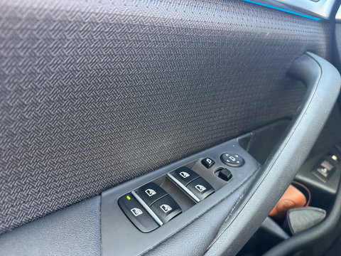 BMW 5 Serie Touring 530e xDrive ACC HUD 360 camera Laser 1 Jaar Garantie !