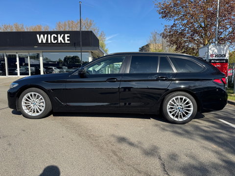 BMW 5 Serie Touring 530e xDrive ACC HUD 360 camera Laser 1 Jaar Garantie !