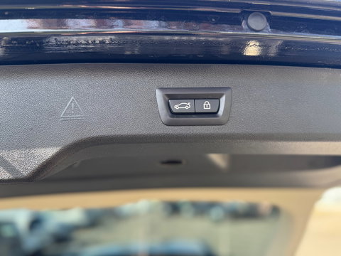 BMW 5 Serie Touring 530e xDrive ACC HUD 360 camera Laser 1 Jaar Garantie !