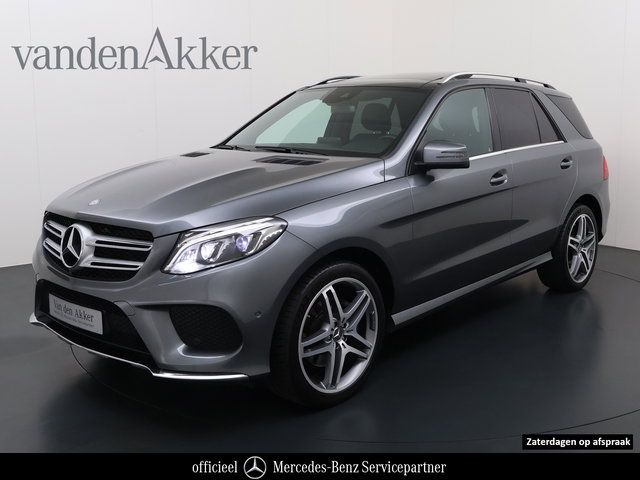 Mercedes-Benz GLE - 350 d 4Matic AMG // Luchtvering // Panoramadak // Trekhaak 3500kg // 360 Camera // Leder