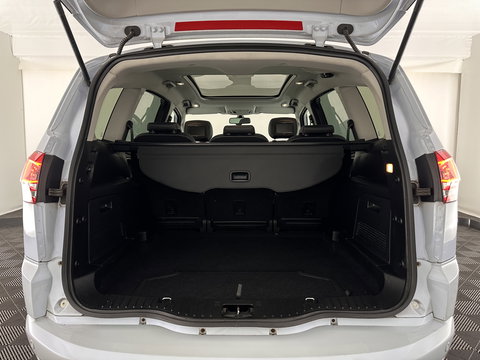 Ford S-Max 2.0 EcoBoost S-Edition Aut. *PANO | LEATHER-ALCANTARA | XENON | SPORTSEATS | NAVI-FULLMAP | PRIVACY-GLASS | ECC | CARBON-INLAY | ENTERTAINMENTSYSTEM | PDC | CRUISE | TOWBAR | 18''ALU*