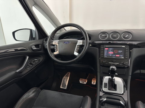 Ford S-Max 2.0 EcoBoost S-Edition Aut. *PANO | LEATHER-ALCANTARA | XENON | SPORTSEATS | NAVI-FULLMAP | PRIVACY-GLASS | ECC | CARBON-INLAY | ENTERTAINMENTSYSTEM | PDC | CRUISE | TOWBAR | 18''ALU*