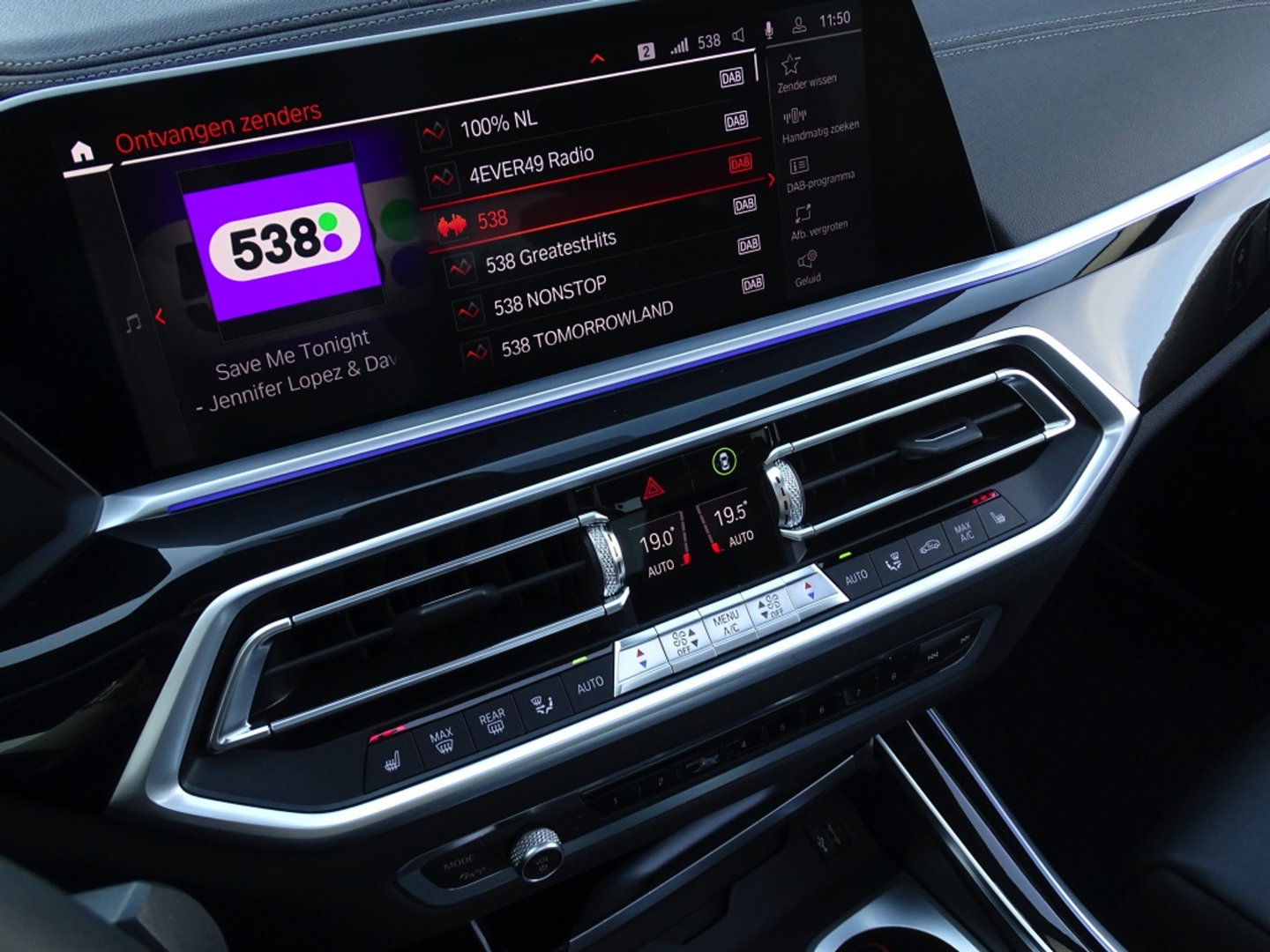 BMW X5 40i 341PK X-Drive / M-Sport / pano / Harman Kardon / Laser