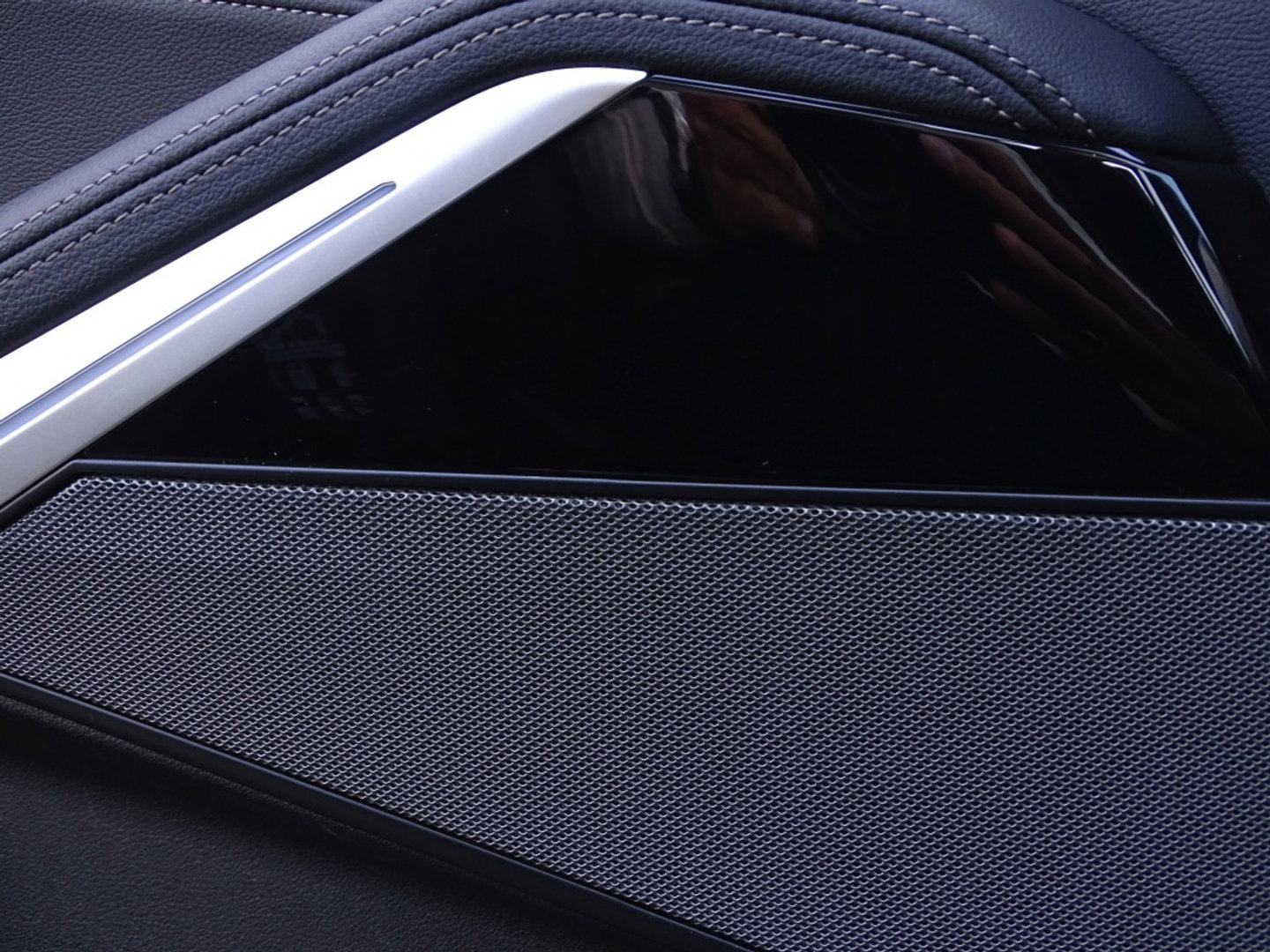 BMW X5 40i 341PK X-Drive / M-Sport / pano / Harman Kardon / Laser