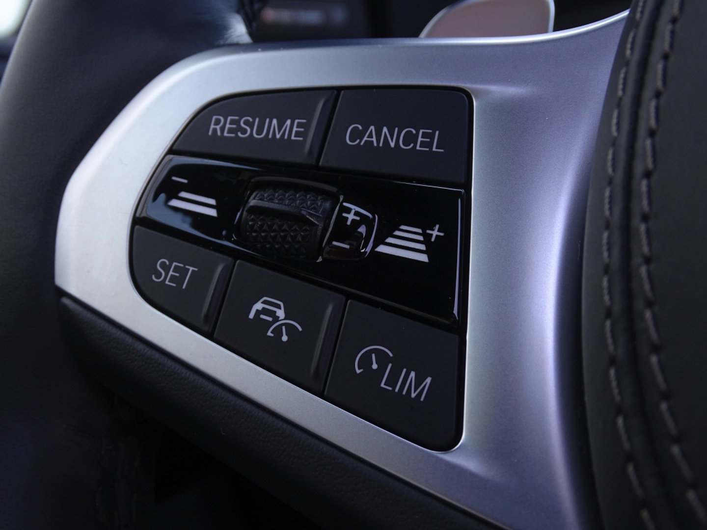 BMW X5 40i 341PK X-Drive / M-Sport / pano / Harman Kardon / Laser