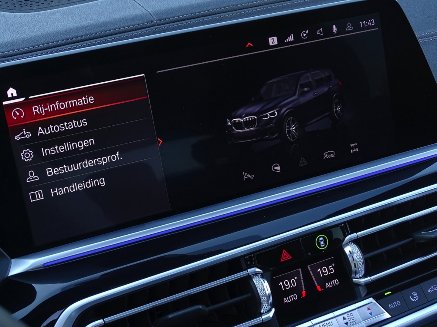 BMW X5 40i 341PK X-Drive / M-Sport / pano / Harman Kardon / Laser