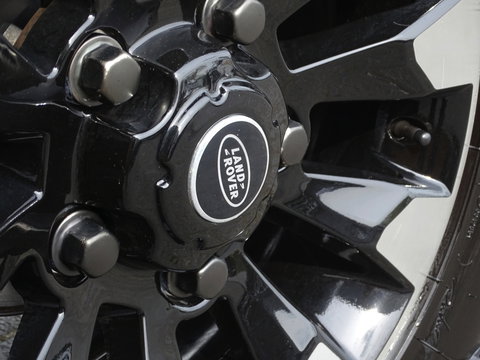 Land Rover Defender 2.4 TD4 HT 90" SE / Recaro / grijs kenteken / LED / *NAP*