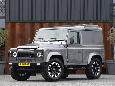 Land Rover Defender 2.4 TD4 HT 90" SE / Recaro / grijs kenteken / LED / *NAP*